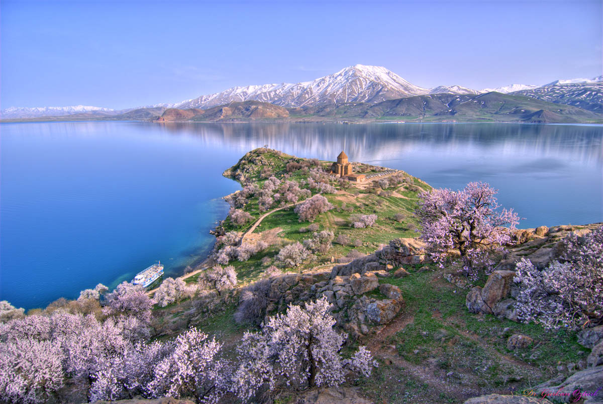 تور وان 23 خرداد 1402(3شب-زمینی)